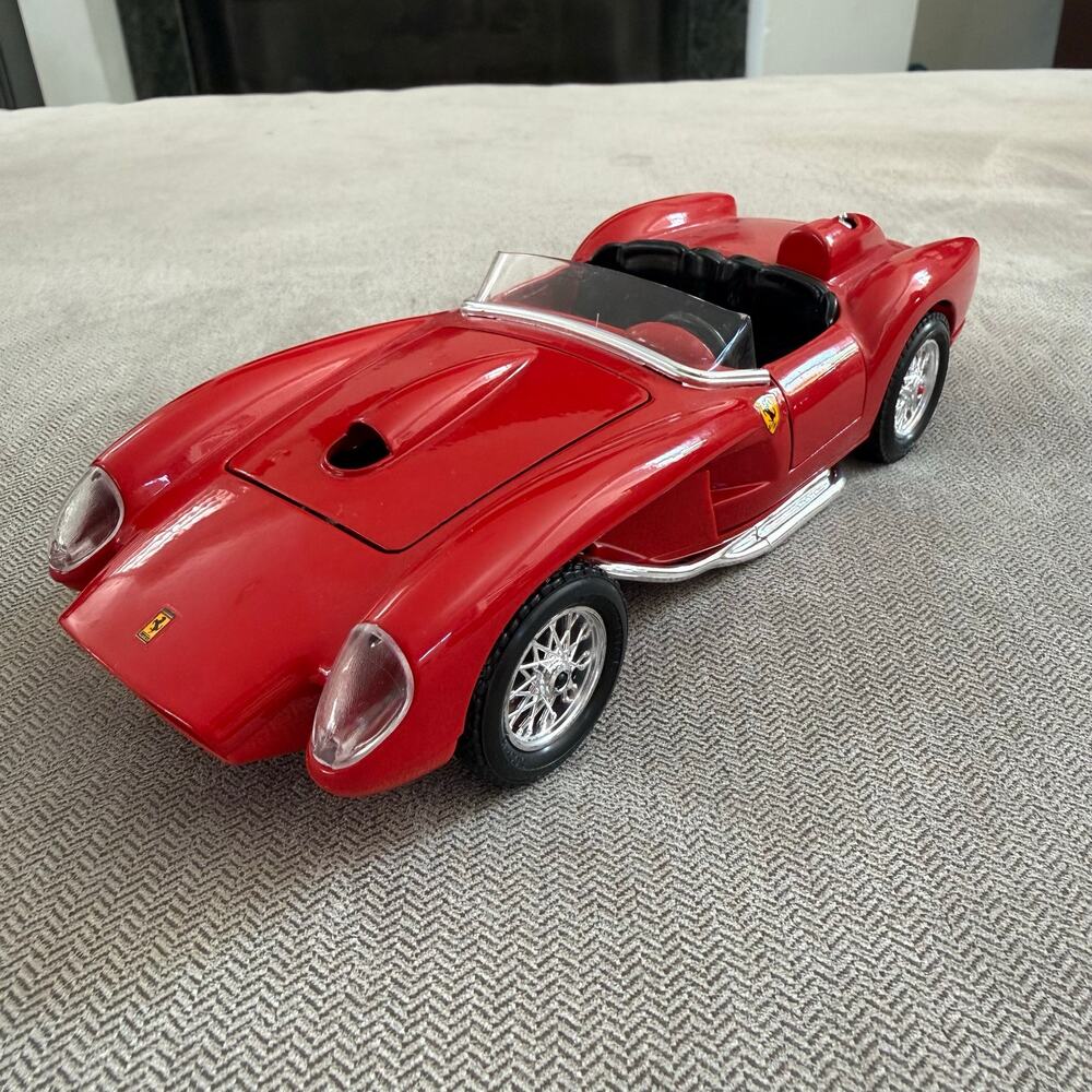 Vintage Bburago Ferrari 250 Testa Rossa 1957 1:24 Red Diecast Made Italy